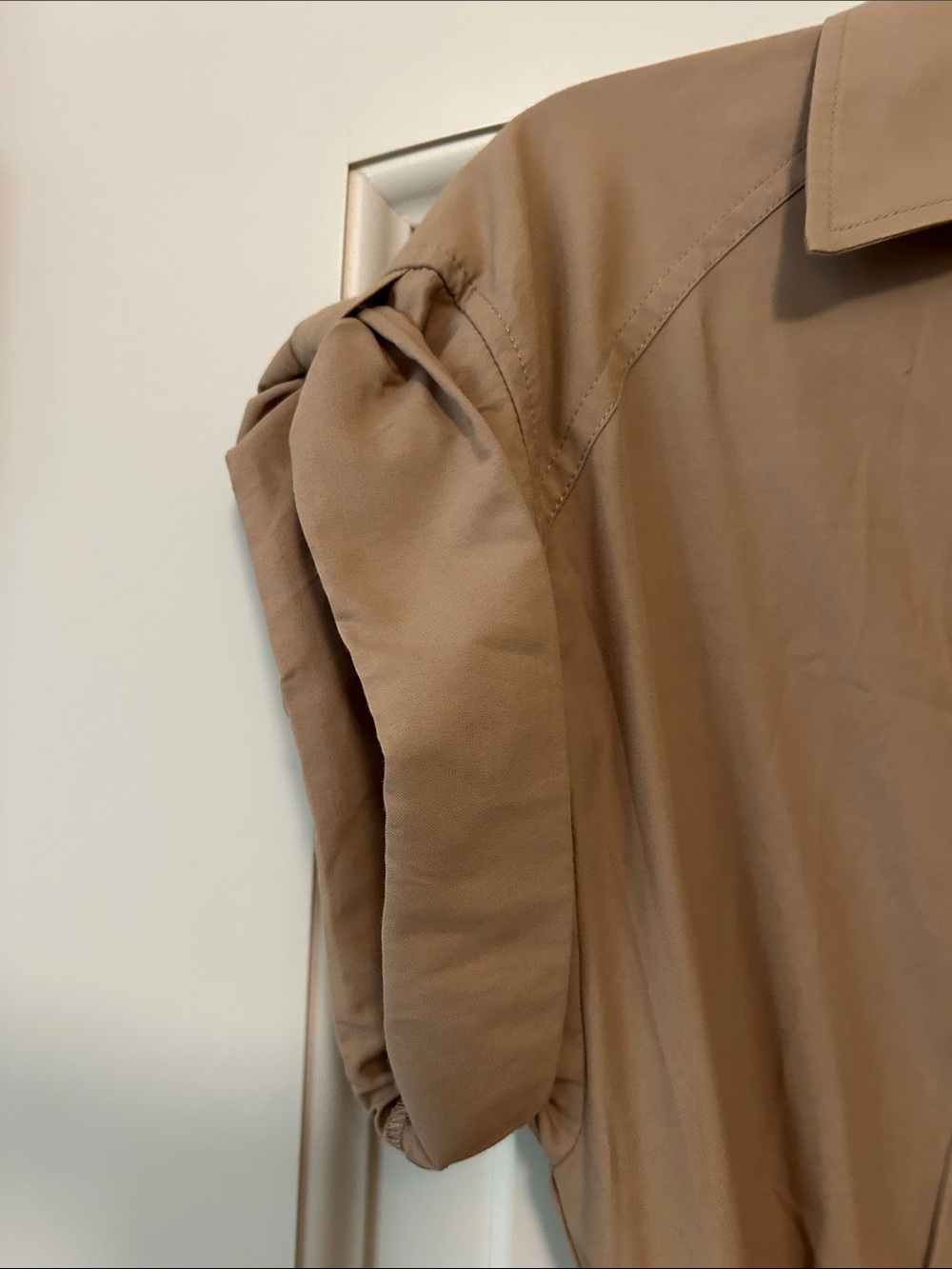 Brochu Walker Fia Neutral Taupe Button-Front Belted Midi Shirt Dress the quality - Picture 4 of 9